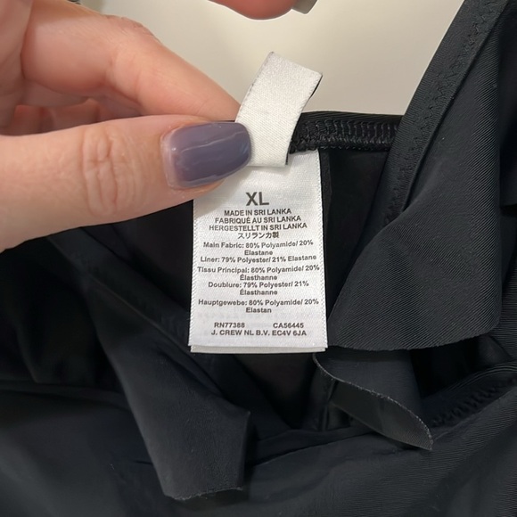 J crew xl black ruffle swimsuit resortwear slimming mom bod - Picture 3 of 6